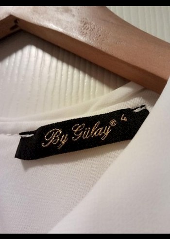 Fırfırlı Beyaz Kolsuz Kadın Bluz - Görsel 4