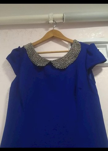 Boncuk İşlemeli Yakalı saks mavisi midi elbise - Görsel 3