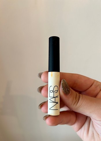 NARS Açık Bej Kapatıcı