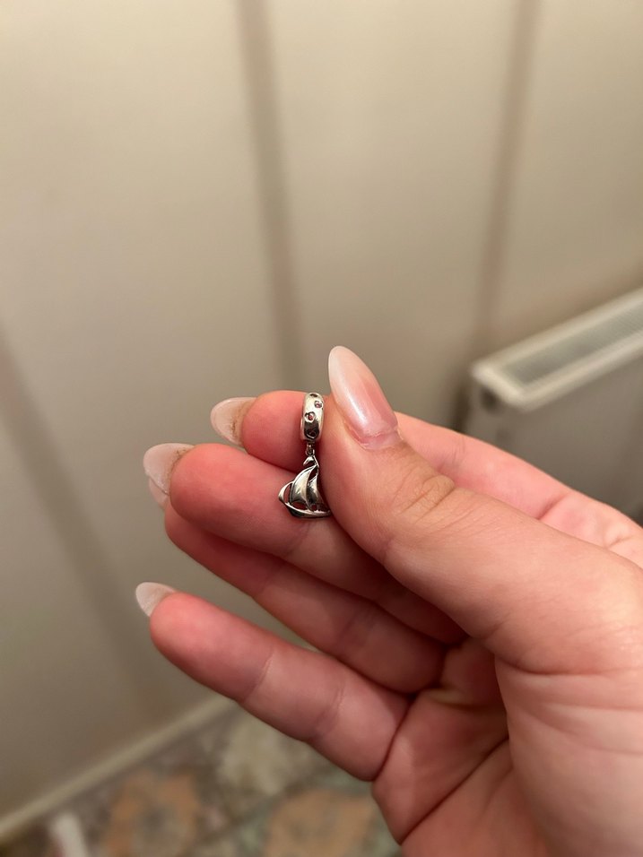 Pandora disney Boncuklu Kadın Charm - Görsel 3