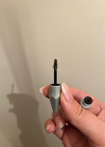 Benefit Kaş Maskarası - Görsel 3