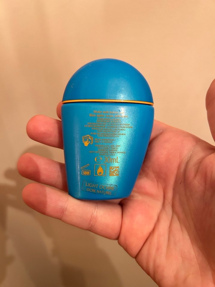 Shiseido SPF 30 Sıvı Güneş Koruyucu - Görsel 2
