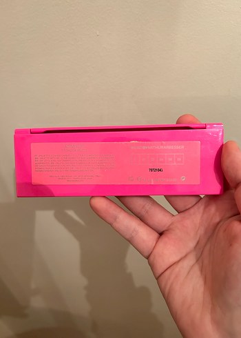 KIKO Pembe Parlak Kadın palet - Görsel 2