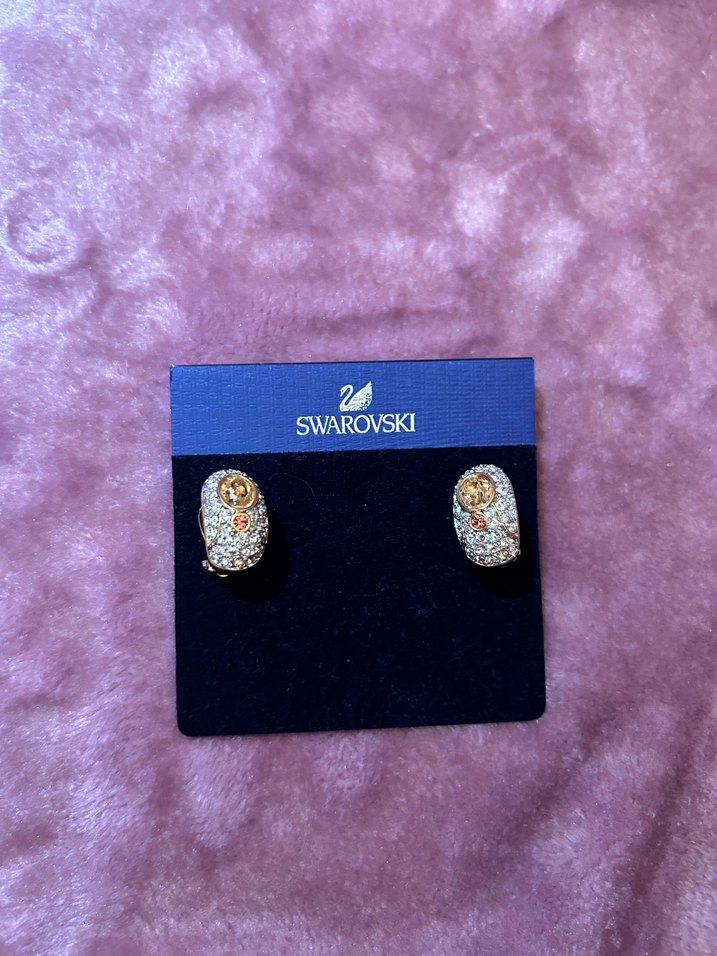 Swarovski Altın Renk Mini Payetli Küpe - Görsel 5