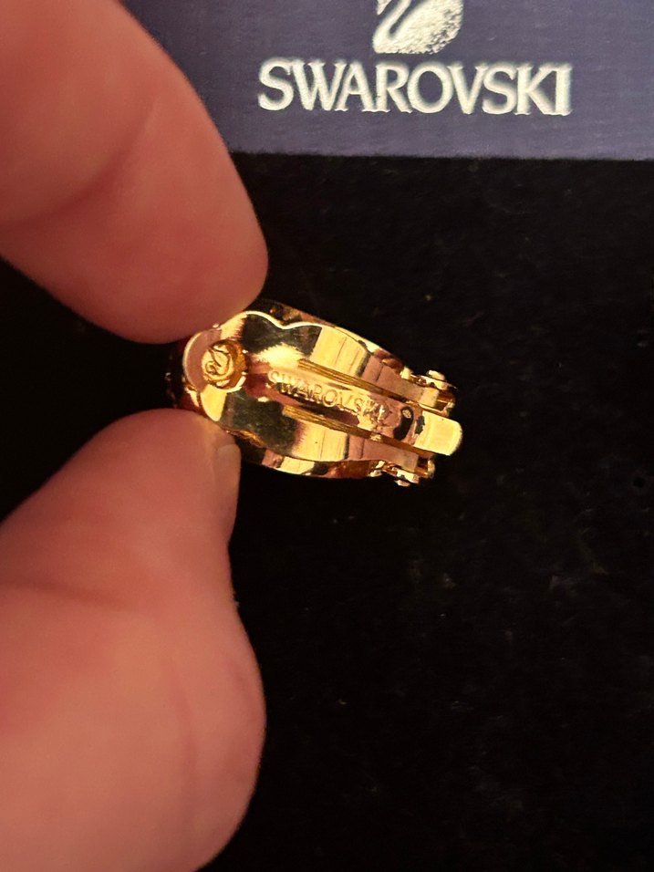 Swarovski Altın Renk Mini Payetli Küpe - Görsel 2