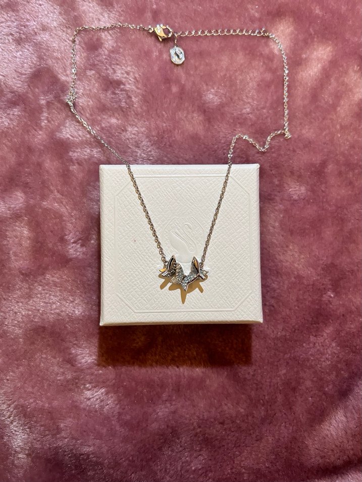 Swarovski kelebek kolye - Görsel 3