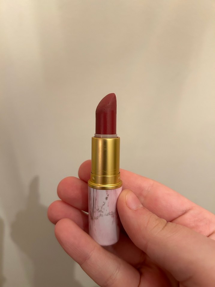 Mac Pembe Mermer Desenli Pastel Ruj - Görsel 3