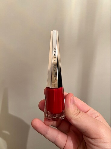 Fenty beauty ruj