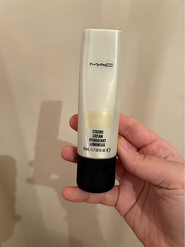 Mac strobe krem