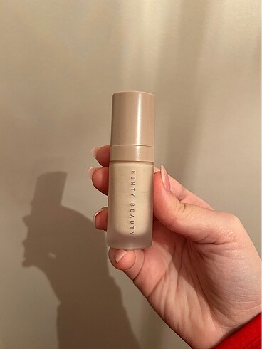 Fenty beauty baz