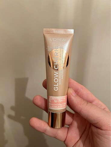 Loreal paris glow cherie aydınlatıcı