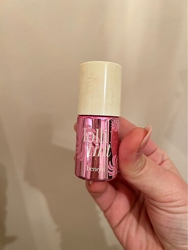Benefit tint