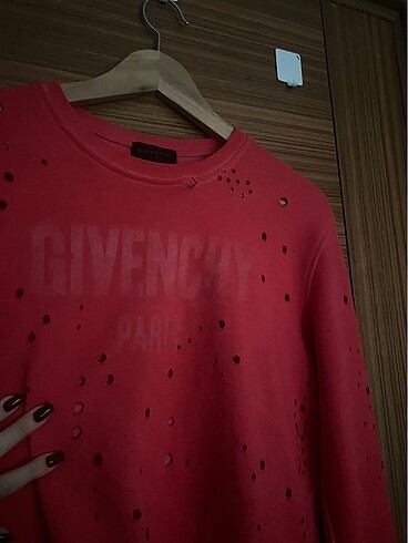 Givenchy sweat