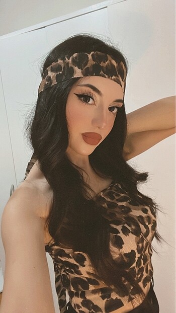 xs Beden Leopar straplez fularlı crop