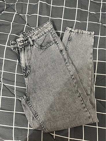 Mom jean