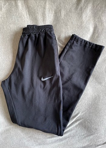 Nike Gri Rahat Kesim Fermuarlı Eşofman Altı