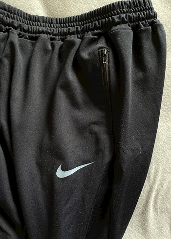 s Beden Nike Gri Rahat Kesim Fermuarlı Eşofman Altı