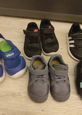22 Beden gri Renk Adidas Nike vicco Erkek Çocuk Spor Ayakkabı