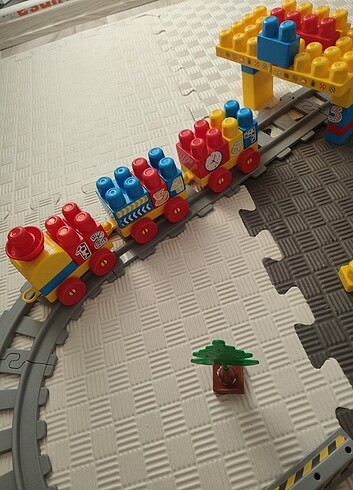 Fisher Price Dolu tren 58 parça set.