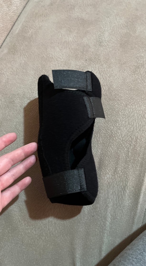 Siyah el bilek koruyucu atel - Görsel 2