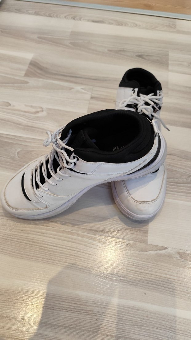 Yılan Desenli Beyaz Erkek Spor Ayakkabı - Görsel 2