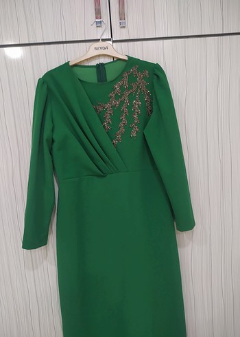 Yeşil Drapeli Uzun Abiye Elbise - Görsel 4