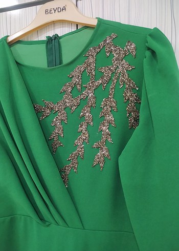 Yeşil Drapeli Uzun Abiye Elbise - Görsel 3