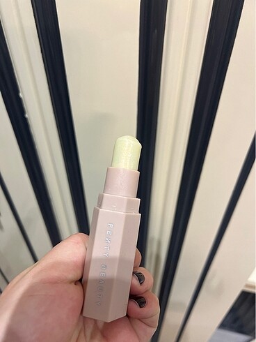 Fenty beauty match stix shimmer aydınlatıcı stick - Görsel 6