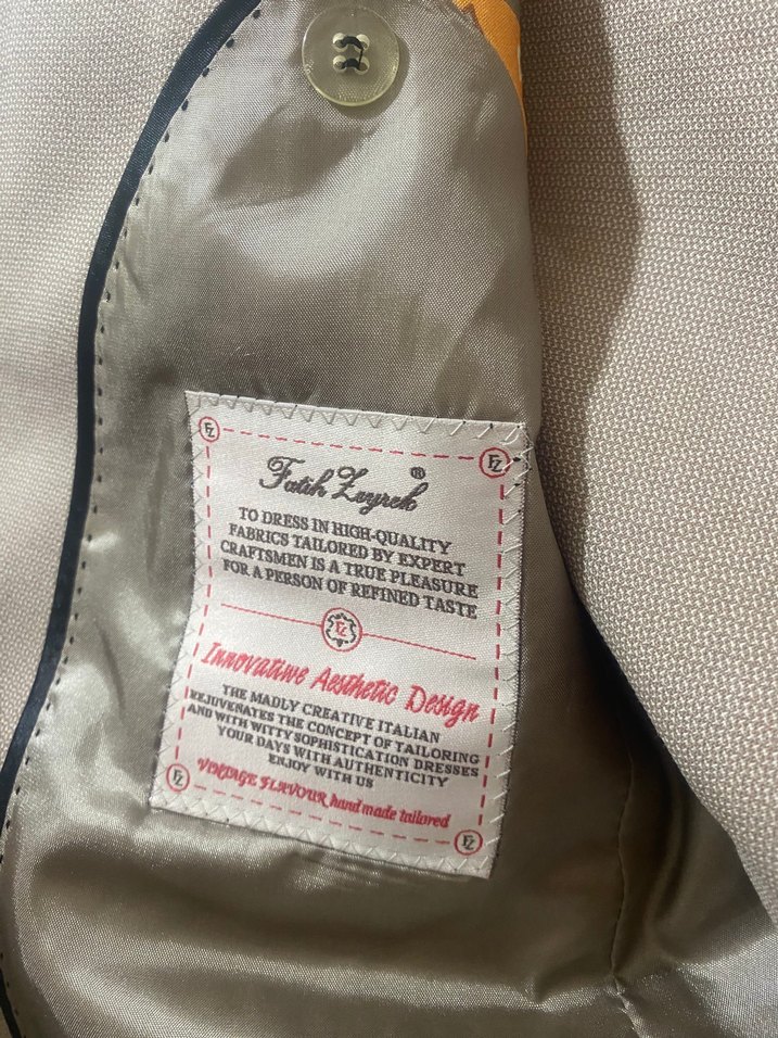 Bej Düğmeli Erkek Takım Elbise - Modern Klasik - Görsel 3