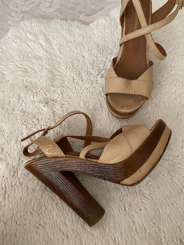 Bej Süet Dolgu Topuklu Kadın Sandalet - Görsel 5