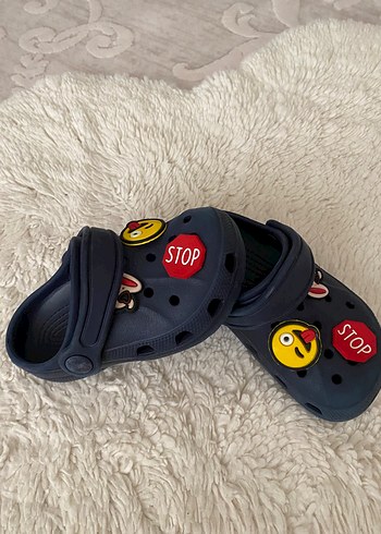 Renkli Erkek Çocuk Kaydırmaz Terlik - Görsel 2