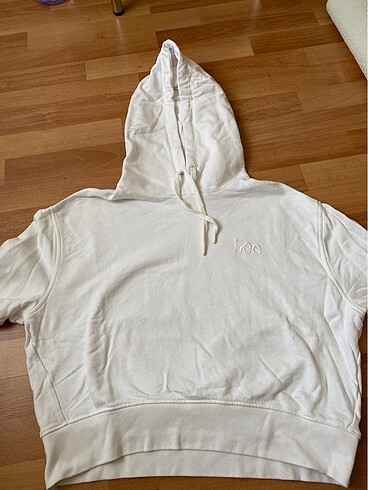 Beyaz kadın sweatshirt