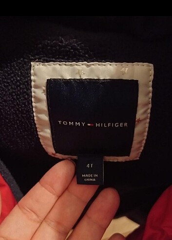 4 Yaş Beden Tommy Hilfiger kız mont