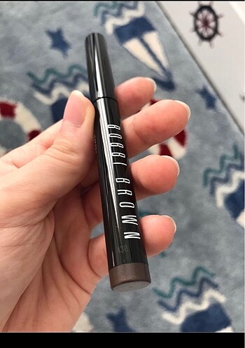 Bobbi Brown