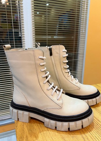 Derimod ekru Kadın Bot - Görsel 4