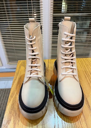 Derimod ekru Kadın Bot - Görsel 5