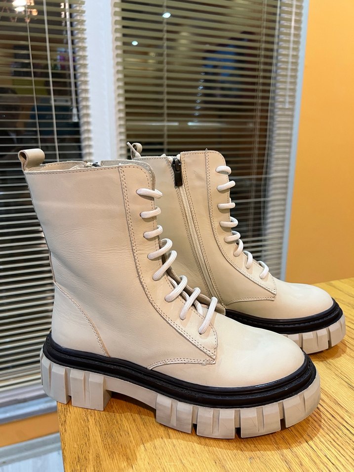 Derimod ekru Kadın Bot - Görsel 4