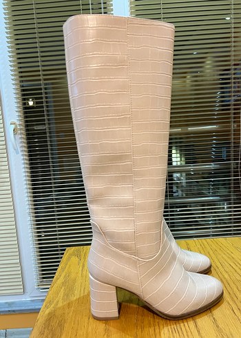 Derimod Bej Deri Yılan Desenli çizme - Görsel 3