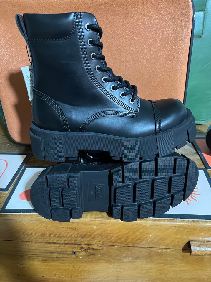 Zara Siyah Erkek  Bot - Görsel 2