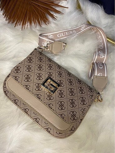 Guess Çanta