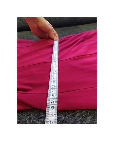 Fuşya Sırt dekolteli uzun abiye elbise - Görsel 4