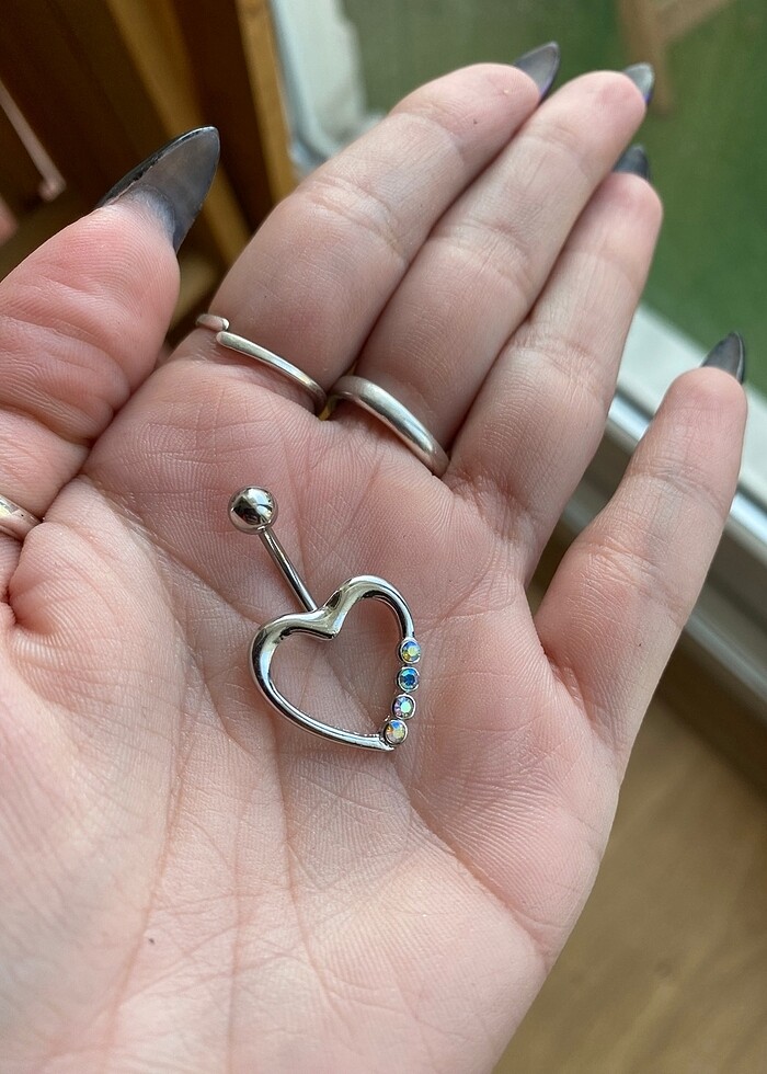 Göbek piercing - Görsel 2