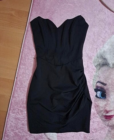xs Beden Bershka elbise