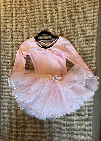 11-12 Yaş Beden ten rengi Renk H&M bale mayosu balerin mayo tütğ