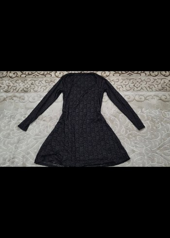 Dantelli kalp yaka elbise - Görsel 8