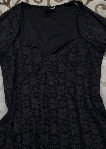 Dantelli kalp yaka elbise - Görsel 2