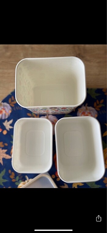 Beden Tupperware saklama kabı seti