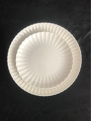 Bone Luz Yaldızsız Pasta Tabağı