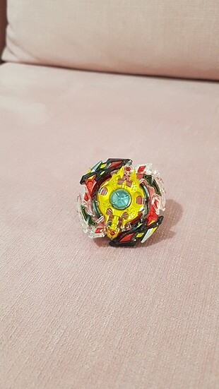 Beyblade Burts Legend Spriggan 