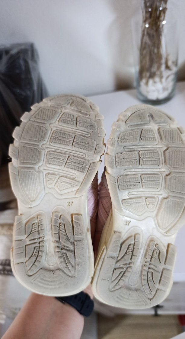 Kızlar için Pembe Bağcıksız Spor Ayakkabı - Görsel 3